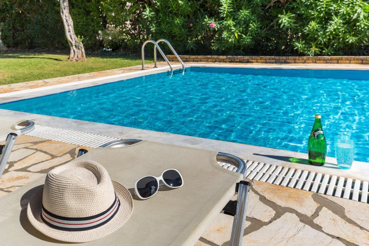 Villa Angelos อาคาราวี ภายนอก รูปภาพ