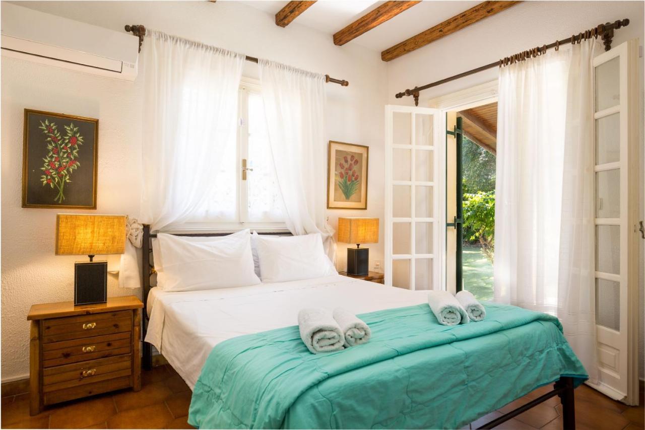 Villa Angelos อาคาราวี ภายนอก รูปภาพ