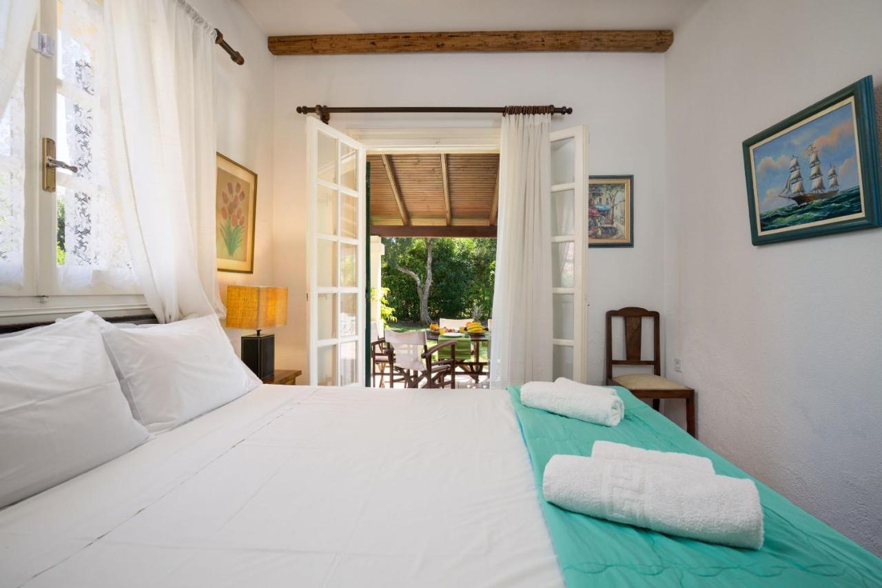 Villa Angelos อาคาราวี ภายนอก รูปภาพ